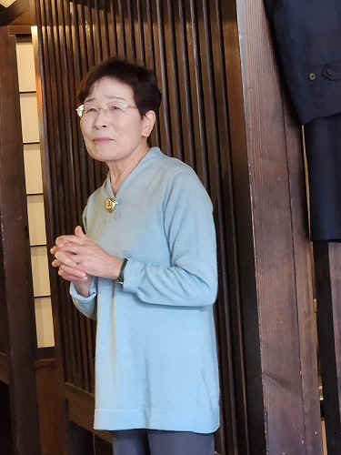 20251120_121001.jpg (56398 バイト)