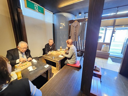 20251120_121151.jpg (71875 バイト)